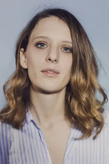 Фото Миа Хансен-Лёве (Mia Hansen-Løve) #336700