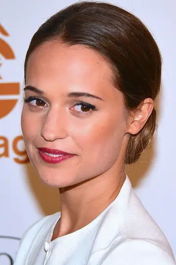 Фото Алисия Викандер (Alicia Vikander) #35061
