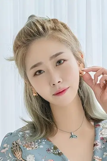 Фото Мин Чжун (Min Jung) #180826