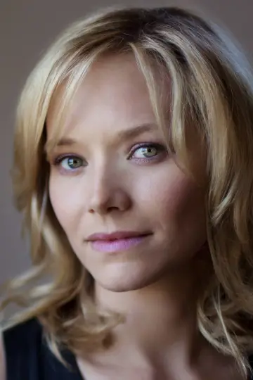 Фото Эдриенн Пикеринг #42595
