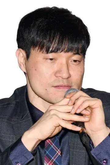 Фото Hwang Kyung-sung
