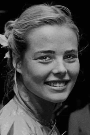Фото Марго Хемингуэй (Margaux Hemingway) #634374