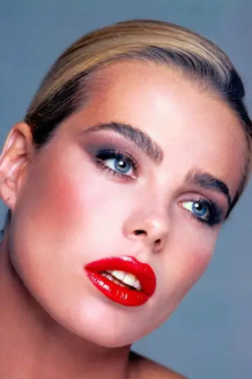 Фото Марго Хемингуэй (Margaux Hemingway) #634375