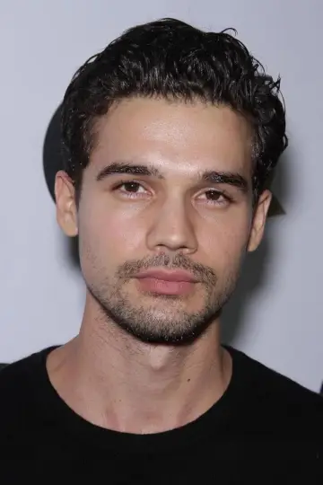 Фото Стивен Стрейт (Steven Strait) #61306