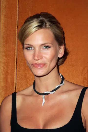 Фото Наташа Хенстридж (Natasha Henstridge) #103545