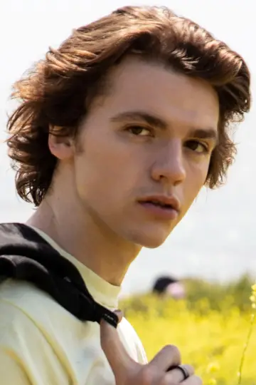 Фото Джоэл Кортни (Joel Courtney) #36261