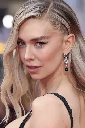 Фото Ванесса Кирби (Vanessa Kirby) #283515