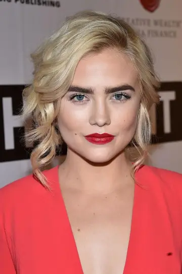 Фото Мэдди Хэссон (Maddie Hasson) #119253