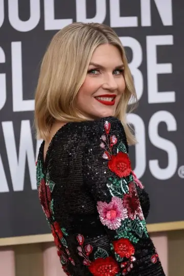Фото Рея Сихорн (Rhea Seehorn) #117930