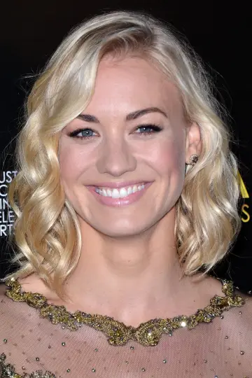 Фото Ивонн Страховски (Yvonne Strahovski) #15075