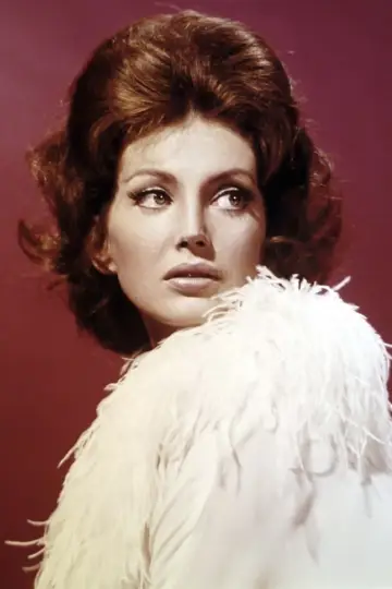 Фото Гейл Ханникат (Gayle Hunnicutt) #267047