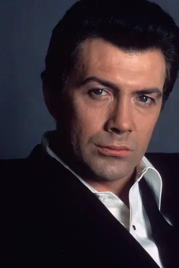 Фото Льюис Коллинз (Lewis Collins) #542465