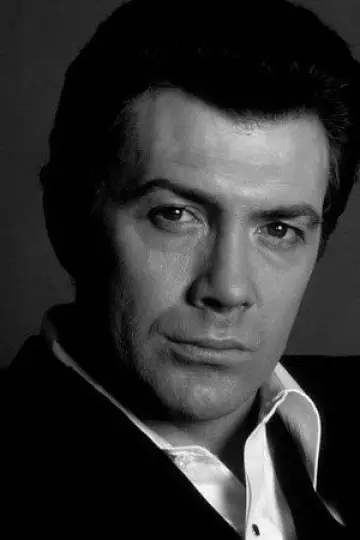 Фото Льюис Коллинз (Lewis Collins) #542466