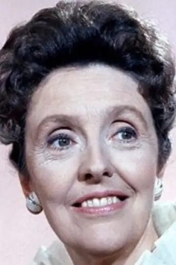 Фото  (Joyce Grenfell) #260675