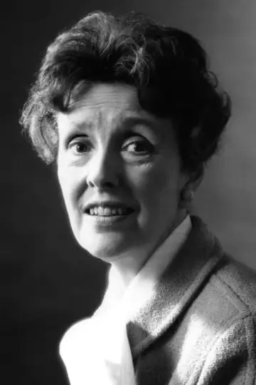 Фото  (Joyce Grenfell) #260676