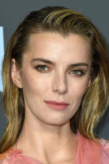 Фото Бетти Гилпин (Betty Gilpin) #15080