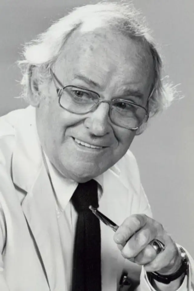 Фото Барнард Хьюз (Barnard Hughes)