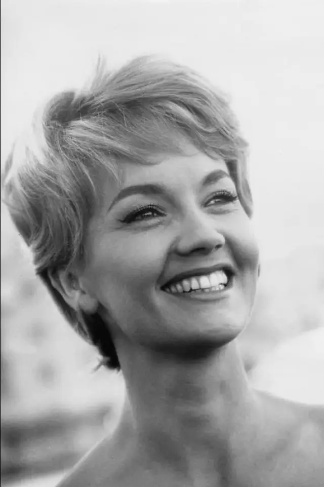 Фото Лизелотта Пулвер (Liselotte Pulver)