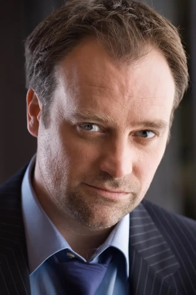 Фото Дэвид Хьюлетт (David Hewlett)