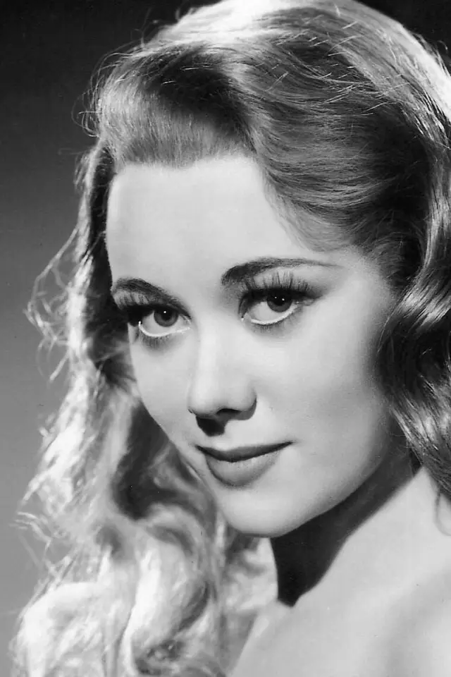 Фото Глинис Джонс (Glynis Johns)