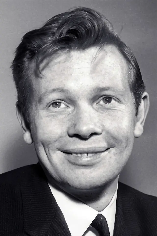 Фото Рональд Лейси (Ronald Lacey)