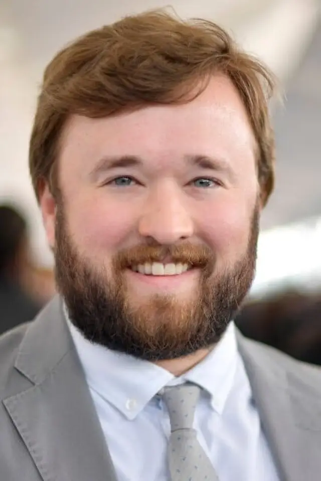 Фото Хейли Джоэл Осмент (Haley Joel Osment)