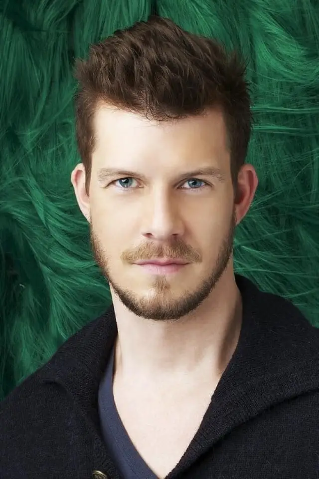 Фото Эрик Мабиус (Eric Mabius)