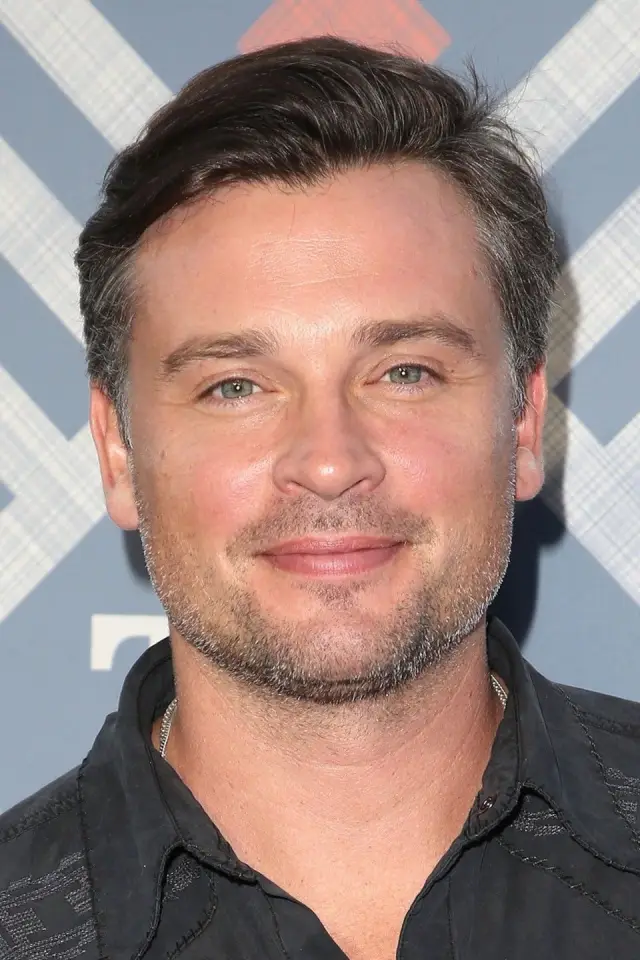 Фото Том Веллинг (Tom Welling)