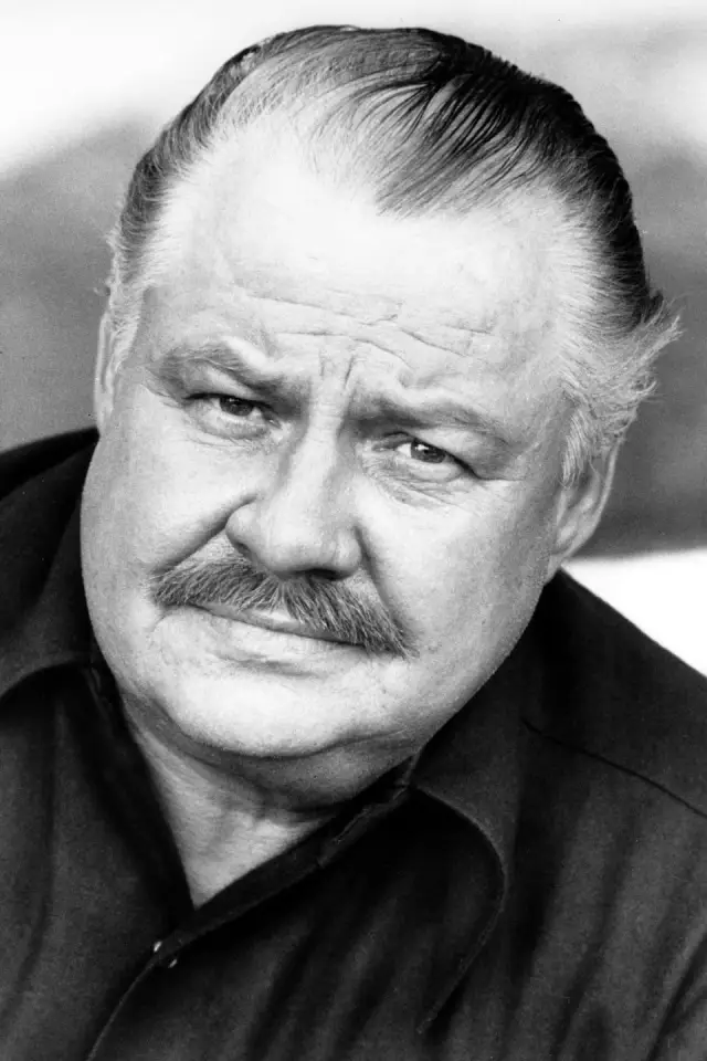 Фото Клифтон Джеймс (Clifton James)
