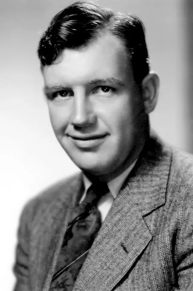 Фото Энди Дивайн (Andy Devine)