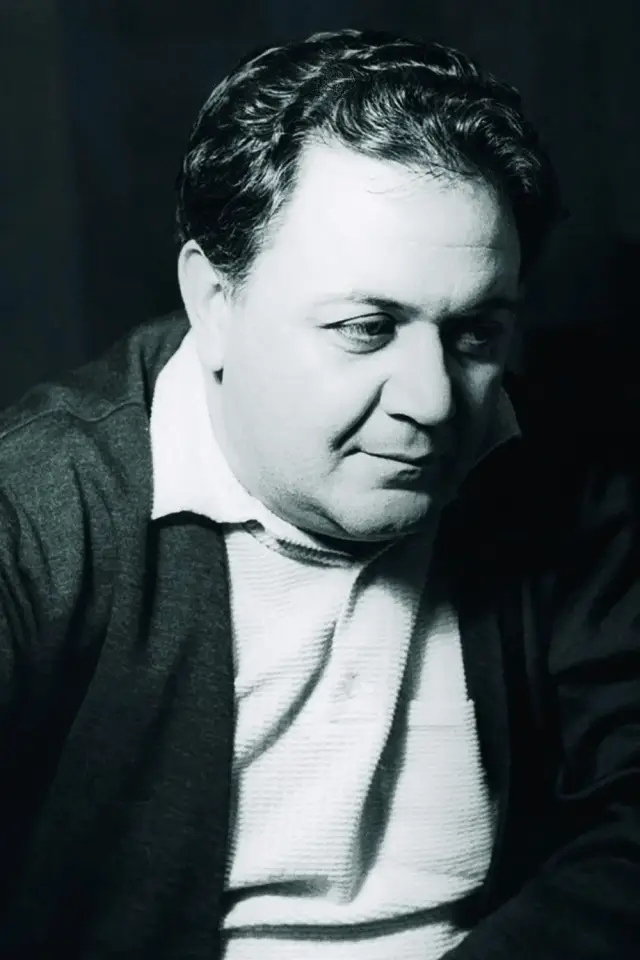 Фото Манос Хацидакис (Manos Hatzidakis)