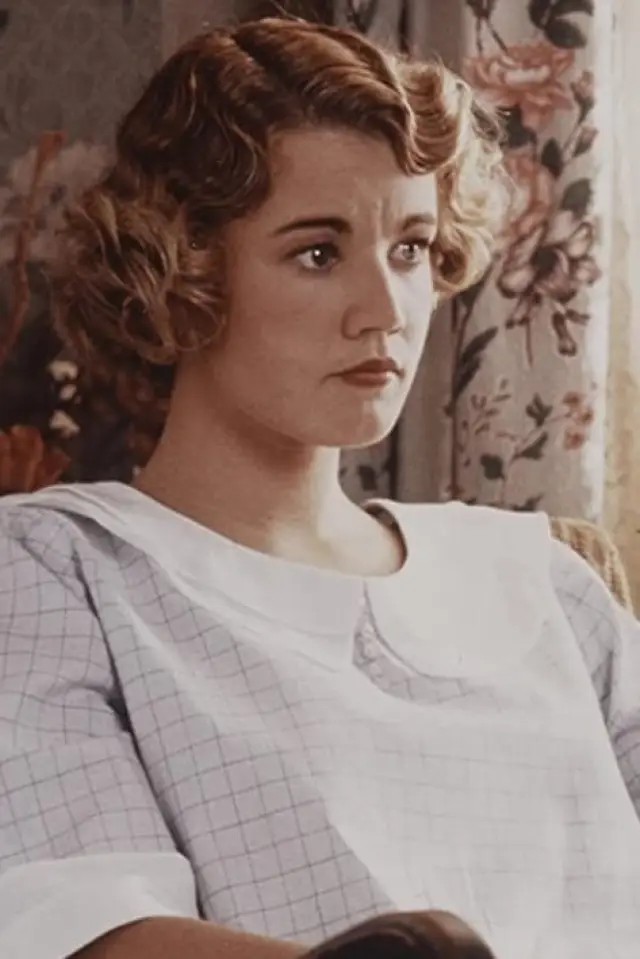 Фото Эмили Ллойд (Emily Lloyd)
