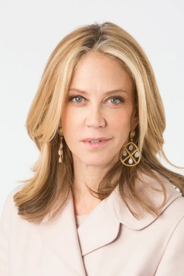 Фото Элли Уокер (Ally Walker)
