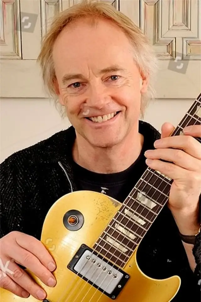 Фото Снежно-белый (Snowy White)