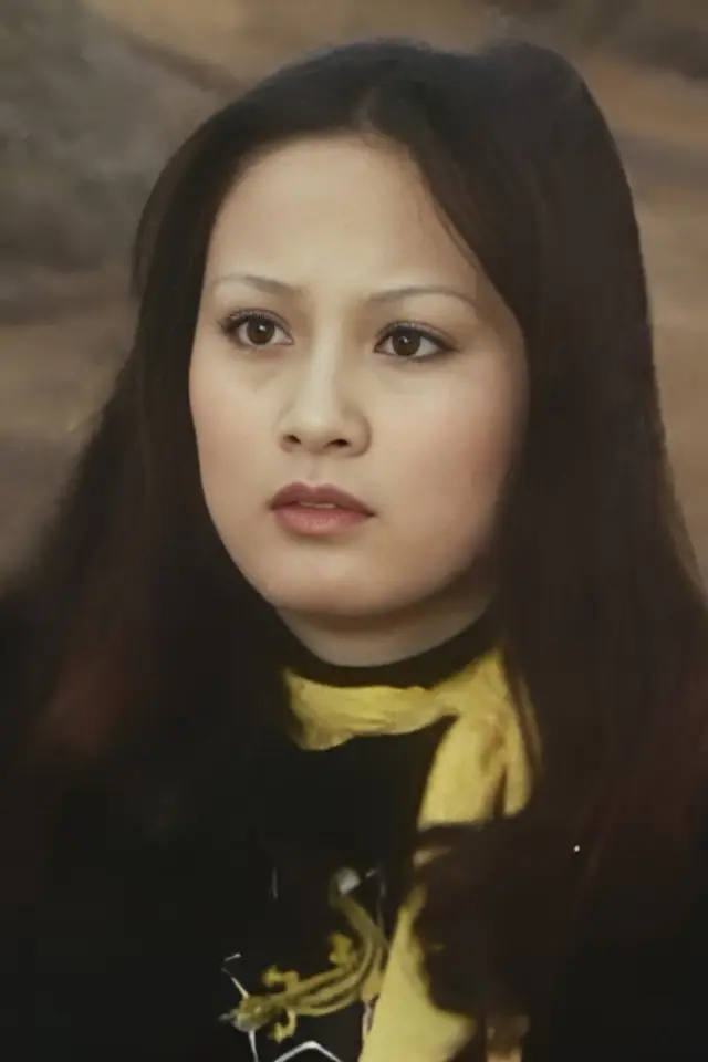 Фото Хитоми Кодзуэ (Hitomi Kozue)
