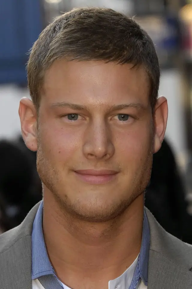 Фото Том Хоппер (Tom Hopper)