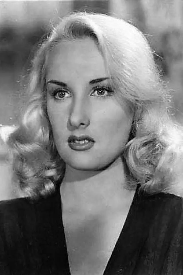 Фото  (Mirtha Legrand)