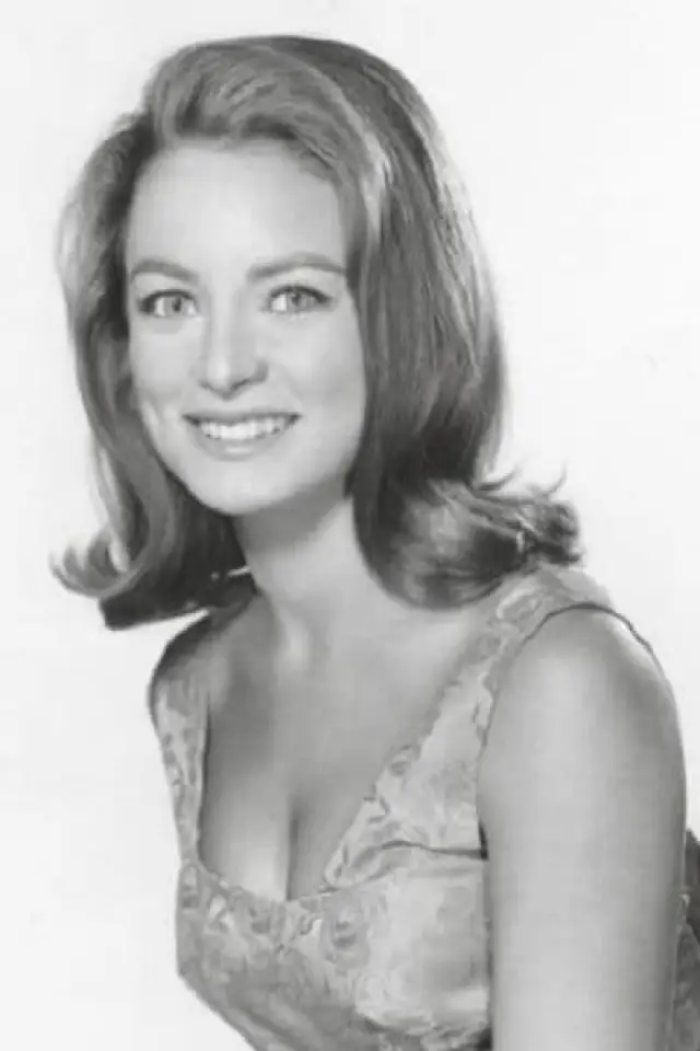Фото  (Charmian Carr)