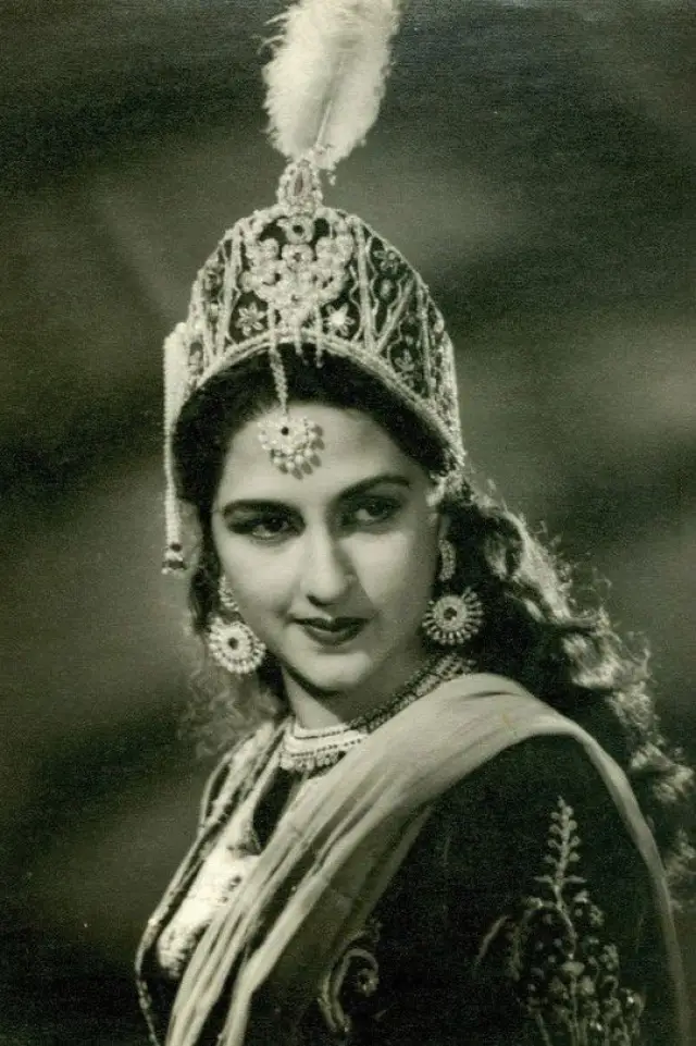 Фото  (Bina Rai)