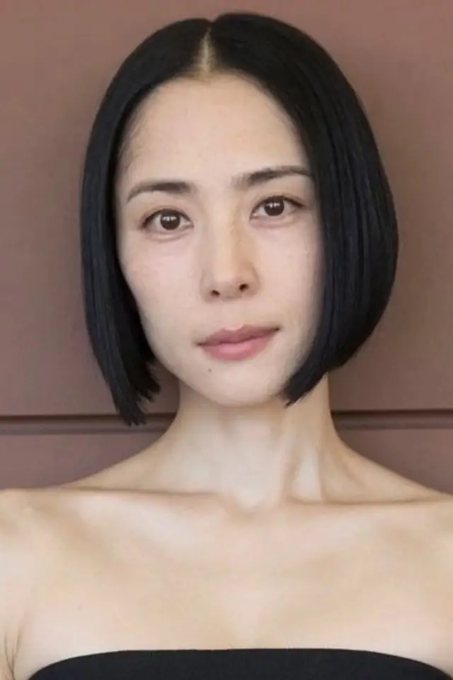 Фото Эри Фукацу (Eri Fukatsu)