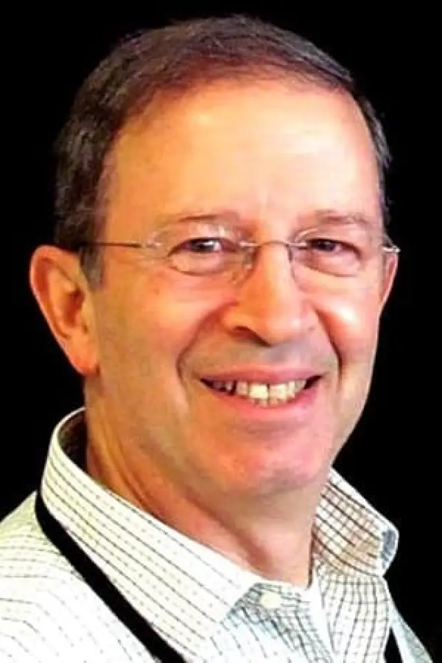 Фото  (Peter Newman)