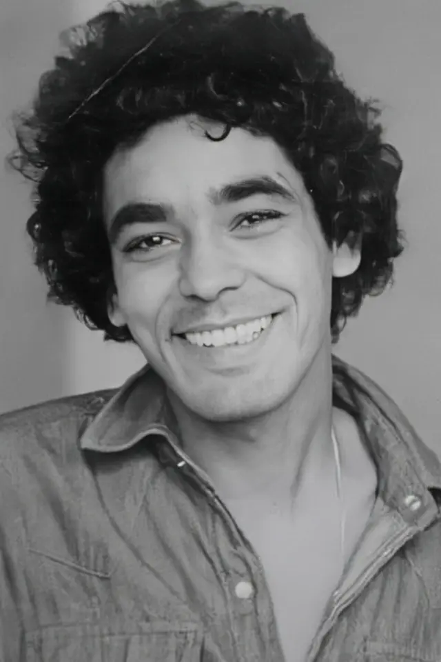 Фото  (Mohamed Mounir)