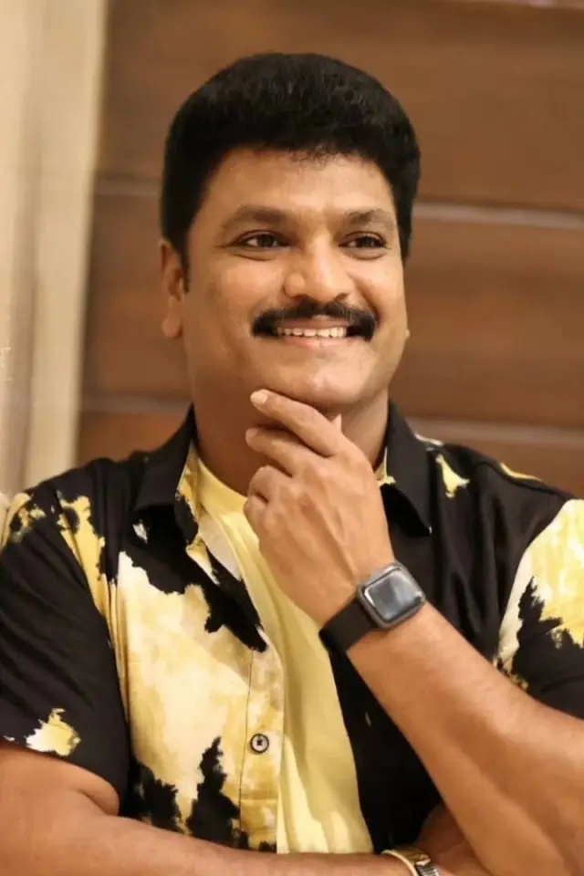 Фото  (Siva Reddy)