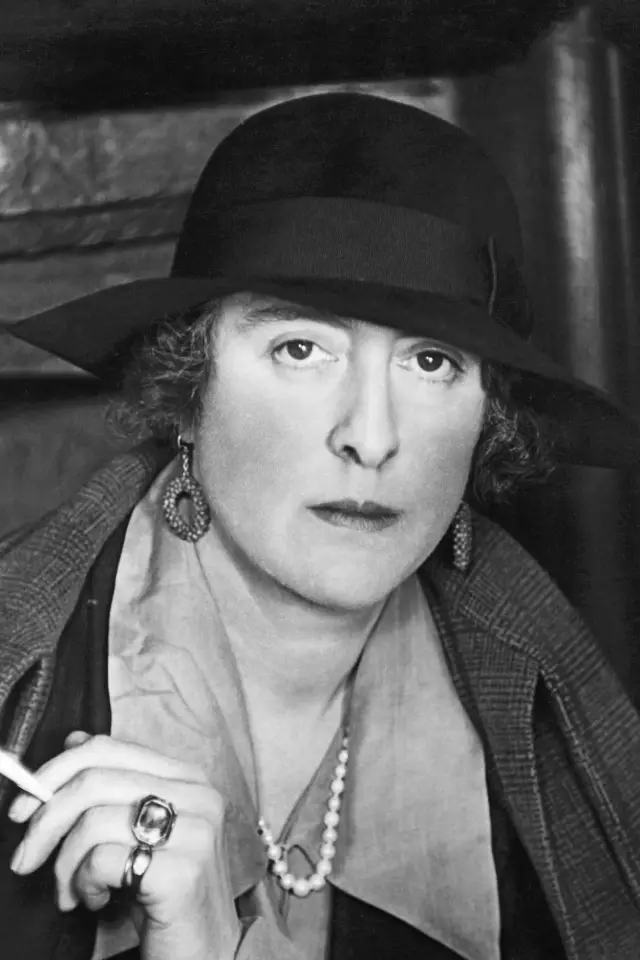 Фото  (Vita Sackville-West)
