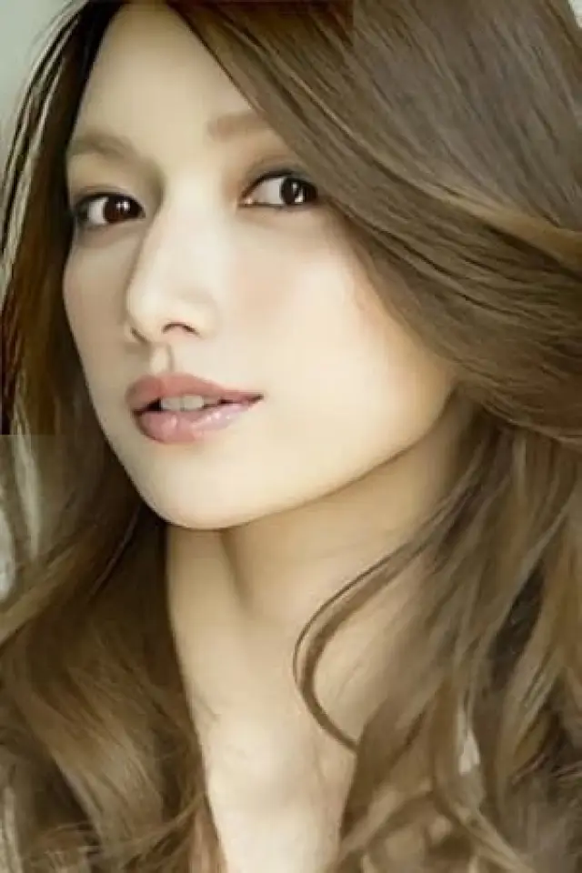 Фото  (Maki Goto)