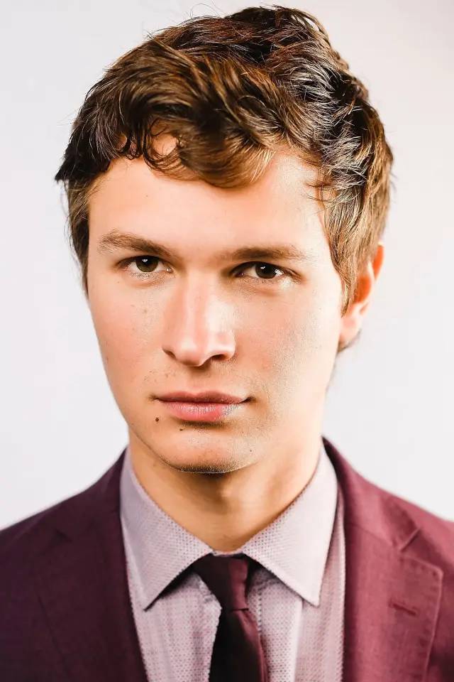 Фото Ансель Элгорт (Ansel Elgort)