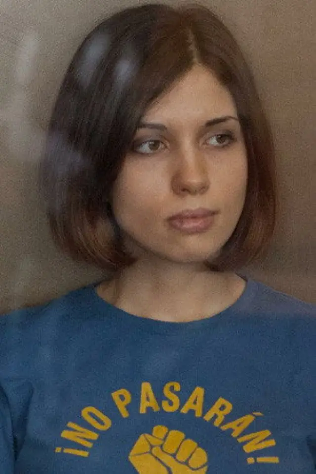 Фото  (Nadezhda Tolokonnikova)