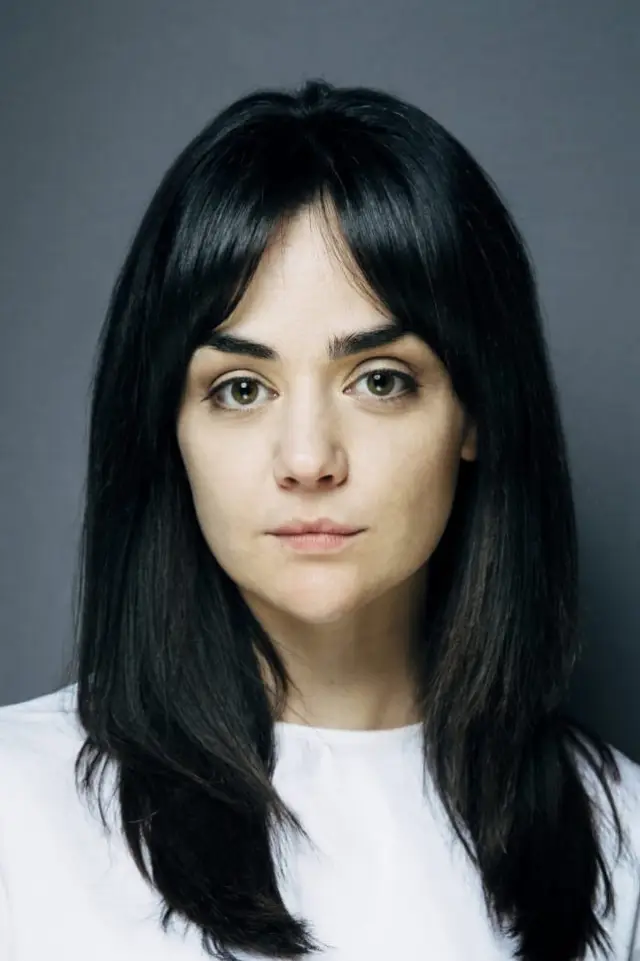 Фото Хейли Сквайрс (Hayley Squires)