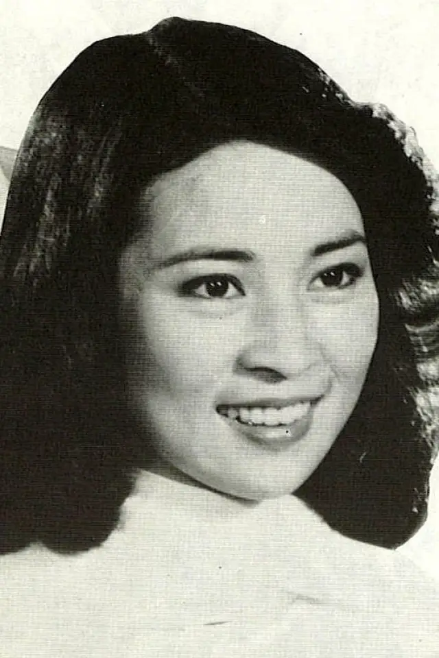 Фото  (Joan Lin Feng-jiao)