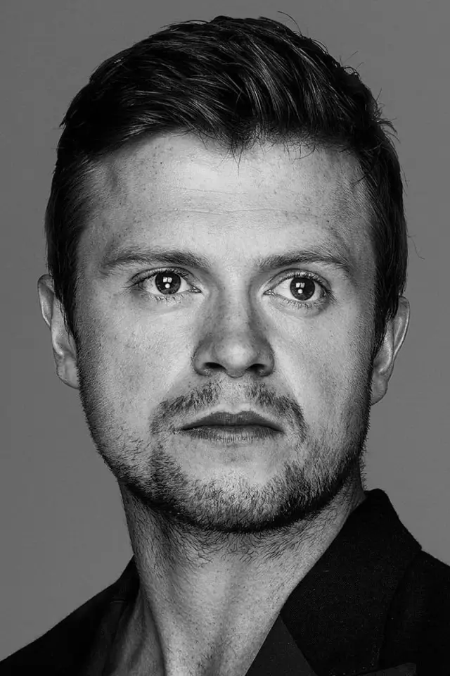 Фото Хьюго Джонстон-Берт (Hugo Johnstone-Burt)